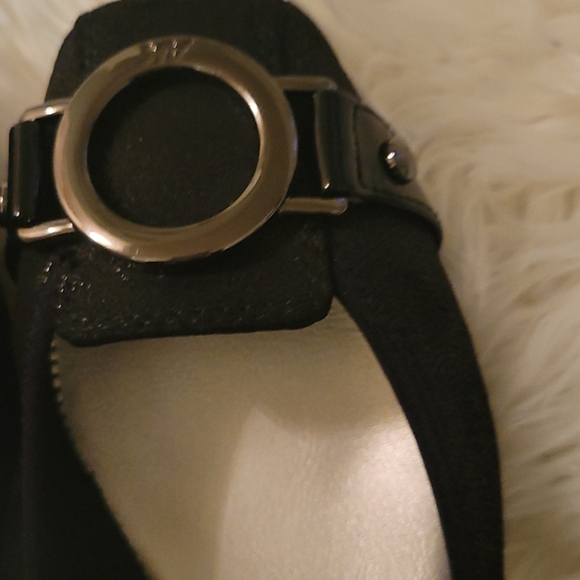 Anne Klein Shoes for girls - Picture 4 of 9